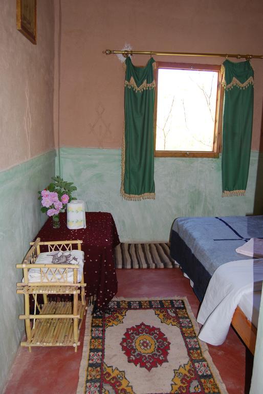 Hotel Cascades Dades Aït Ben Ali Habitación foto